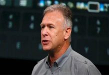 Apple pazarlama sefi Phil Schiller