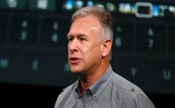 Apple pazarlama sefi Phil Schiller