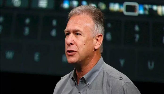 Apple pazarlama sefi Phil Schiller